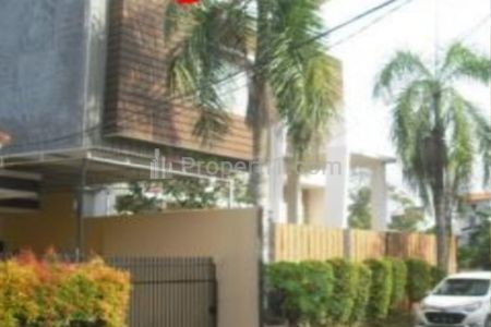 Dijual Rumah 2 Lantai di Komplek Palem, Palembang