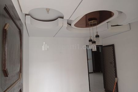 Jual Cepat Rumah 3 BR di Liga Mas Pancoran, Akses Dua Mobil, Luas 191 m2 Dekat Tugu Pancoran, Gatot Subroto, Raya Pasar Minggu, Jakarta Selatan