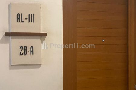DIJUAL Apartemen THE SUMMIT Kelapa Gadung Lantai 28 Tipe 3+1 Semi Furnished