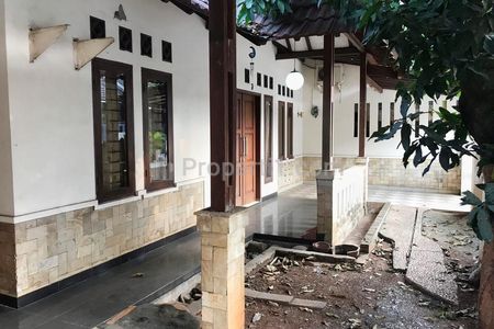 Dijual Rumah Bebas Banjir di Dukuh Zamrud Padurenan Mustika Jaya Kota Bekasi