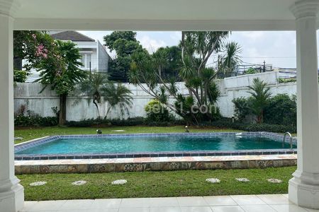 Disewakan Rumah Dalam Komplek Kawasan Jeruk Purut Near Kemang Area, Jakarta Selatan - Type 4BR