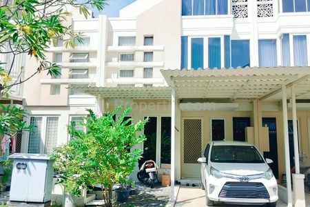 Rumah Dijual di Perumahan Pakuwon City Mulyorejo Surabaya Timur