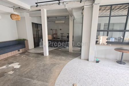 Sewa Tempat Usaha 2 Lantai Bisa Kuliner, Salon, Klinik, Apotek, Zona Komersil di Cikajang, Jakarta Selatan - Dekat SCBD, Monginsidi, Senopati