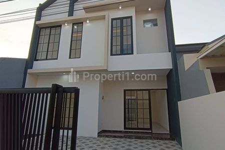 Rumah Dijual di Mulyosari Utara Mulyorejo Surabaya Timur New Gress