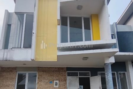 Dijual Rumah Dua Lantai Strategis Di Modernland Tangerang