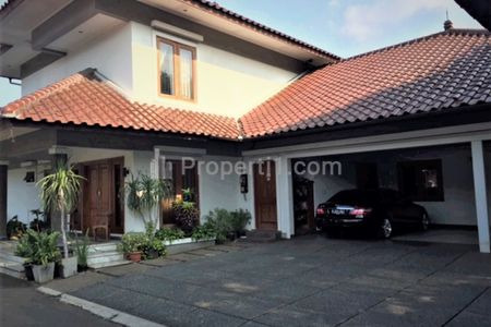 Dijual Rumah Tinggal 2 Lantai di Cilandak, Jakarta Selatan