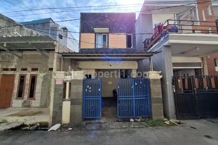 Jual Rumah Kost Bebas Banjir 2 Lantai 7 Kamar, Lebar Jalan 2 Mobil Bisa KPR Bank di Kalideres Cengkareng Jakarta Barat