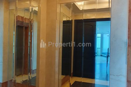 DISEWA Apartemen Bellagio Mansion Mega Kuningan 4+1 BR - Private Lift Dekat ke LRT MRT Busway One Satrio