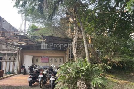 Jual Rumah Mewah di Perum Victoria River BSD Daerah Serpong