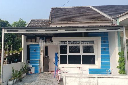 rumah tampak depan 
