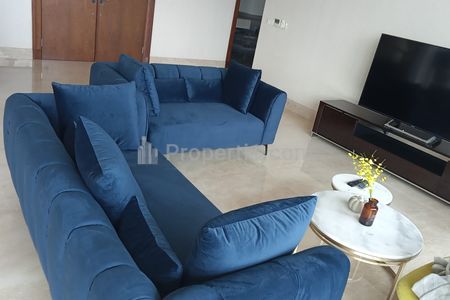For Lease Luxurious Apartment Pakubuwono Signature Strategic Location In South Jakarta – 4+1 BR Fully Furnished