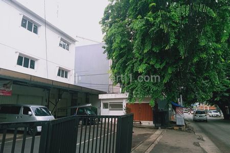 Disewakan Ruko Dekat PIM di Gandaria Selatan, Cilandak, Jakarta Selatan