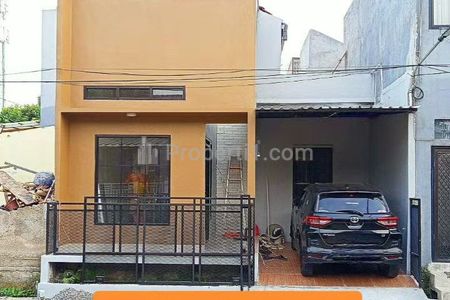 Jual Rumah Mezzanine Plus Rooftop di Jati Asih, Bekasi, Bonus Furnish