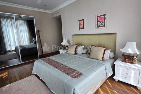 Good Unit Disewakan Apartemen The Pakubuwono View – 3 BR FullY Furnished Best Price