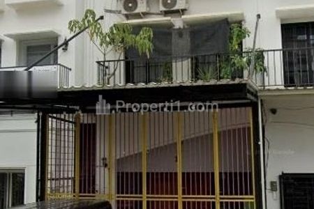 Dijual Ruko di Komplek di Area Moh. Kahfi, Cipedak, Jagakarsa, Jakarta Selatan