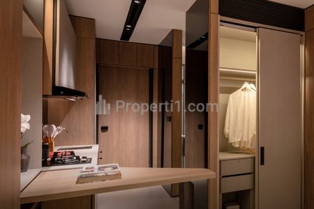 Jual Apartemen Tipe Studio di Antasari Place Private Balcony Kondisi Furnished
