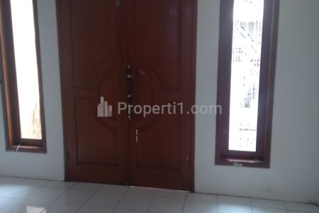 Disewakan Rumah Bagus di Kayu Putih Jakarta Timur
