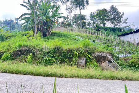 Jual Tanah 690m² Strategis Timur Pasar Kemuning, Karanganyar