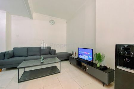 Jual Apartemen Sudirman Park - 2 Bedroom Full Furnished Siap Huni