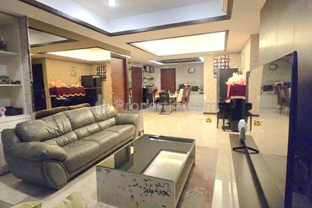 Dijual Apartemen Casa Grande 3+1 BR Unit Terawat Furnished di Tower Avalon