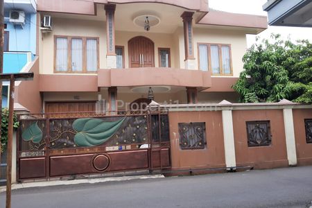 Jual Rumah 2 Lantai di Jalan Pesona, Pasar Rebo, Jakarta Timur