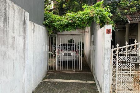 Jual Tanah dengan Luas Hampir 600 m2 di Pondok Labu, Jakarta Selatan