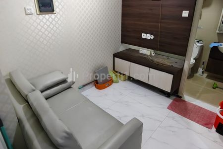 Disewakan Apartemen Madison Park Dekat Mall Central Park - 3 BR Furnished