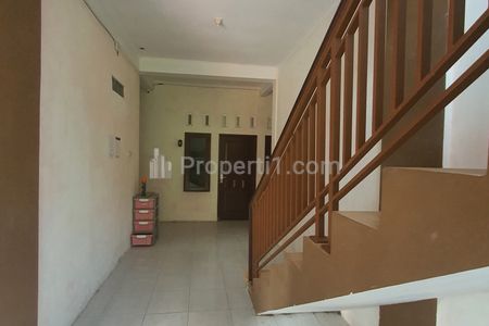 Jual Kost 14 Kamar Dekat Kampus UII Jalan Kaliurang Sleman