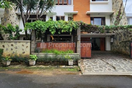 DIJUAL Rumah di Permata Hijau DEKET SENAYAN, Jakarta Selatan