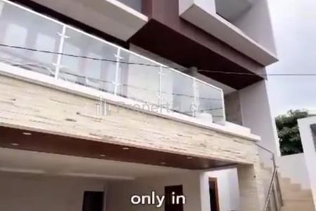 Dijual Jarang Ada Rumah Luxurious Brand New, Semurah Ini di Jagakarsa, Jakarta Selatan