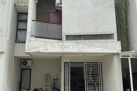 Disewakan Rumah Minimalis 2,5 Lantai (Bebas Banjir) di Jatibening, Bekasi