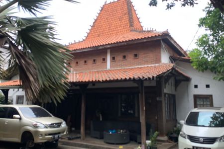 Dijual Rumah Jalan Caman Raya, Kabupaten Bekasi
