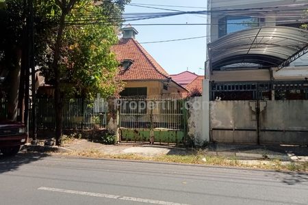 Dijual Rumah SHM di Raya Jaksa Agung Suprapto, Surabaya