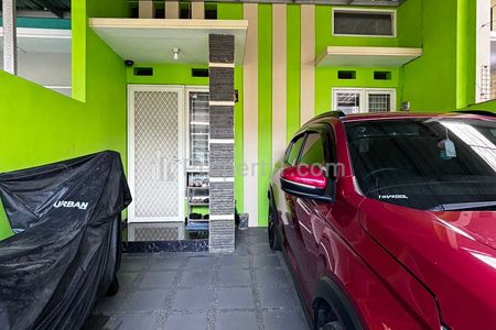 Dijual Rumah di Pandanwangi Sulfat Malang, Carport 2 Mobil