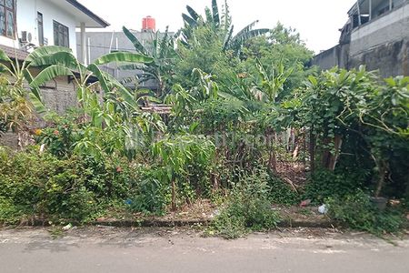 Jual Tanah Kavling 308 m2 Lebar Muka 14 Meter SHM Lingkungan Tenang Nyaman dan Aman Dekat GOR. Arcamanik Bandung
