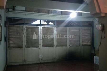 Jual Rumah Strategis Posisi Hoek di Antapani Bandung