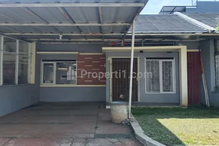 Jual Rumah 2 Kamar Tidur 1 Kamar Mandi Carport Keamanan 24 Jam Lingkungan Asri dan Nyaman Dekat Taman Komunitas dan Rumah Ibadah di Arcamanik Bandung