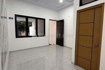 Jual Rumah Brand New di Tanjung Duren Jakarta Barat, Dekat Pasar Kopro Only 4 Unit