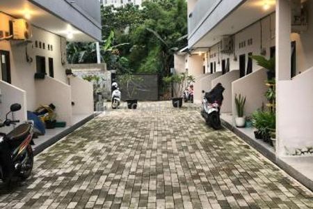 Dijual Cepat Rumah Kost 31 Kamar (Full Terisi) di CEMARA ASRI RESIDENCE - Serpong Tangerang Selatan