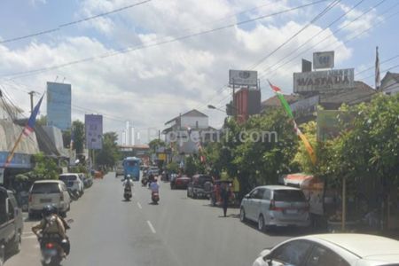 Jual Tempat Usaha di Jalan Mataram Suryatmajan Yogyakarta, Aset Komersial dengan Nilai Investasi yang Tinggi