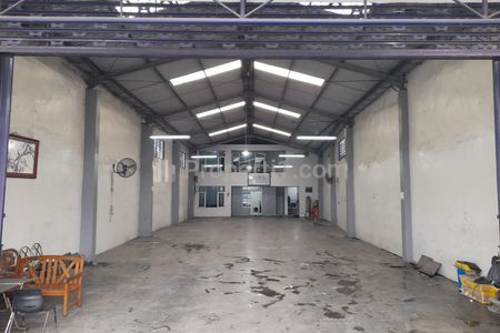 Dijual & Disewakan Gudang SHM di Raya Kletek, Sidoarjo