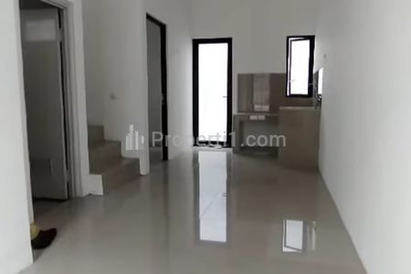 Jual Rumah Siap Huni di Regency One Babatan Pantai Surabaya 