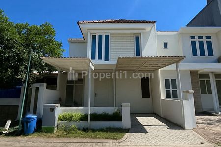 Jual Rumah 2 Lantai di Taman Puspa Raya Citraland Utama Surabaya Barat