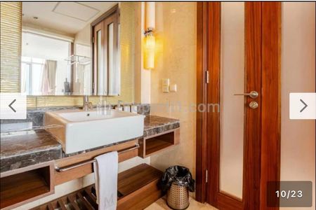 Dijualkan Apartemen Oakwood Premier Cozmo Jakarta Selatan - 2 BR Furnished