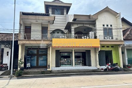 Jual Rumah Mewah Cocok Untuk Usaha di Daerah Jongbiru Kediri