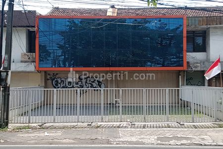 Jual Ruko Gandeng Berikut Gudang Siap Pakai Super Strategis Untuk Komersial Perkantoran dan Perdagangan di Jalan Jendral Sudirman Bandung