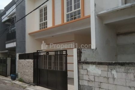 Jual Rumah di Mulyosari Baru Surabaya Timur