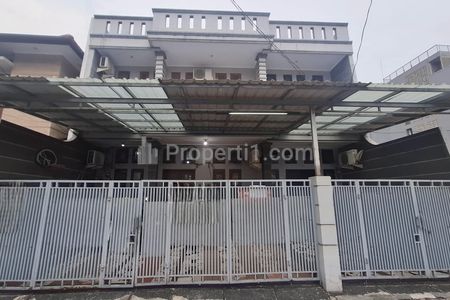 Jual Rumah Kost di Bendungan Hilir, Tanah Abang, Jakarta Pusat