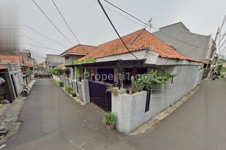 Dijual Rumah Hook di Pesanggrahan, Jakarta Selatan
