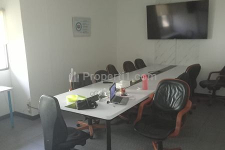 Dijual Rumah Mewah Klasik Strategis Termurah Area SCBD Kebayoran Baru Jakarta Selatan